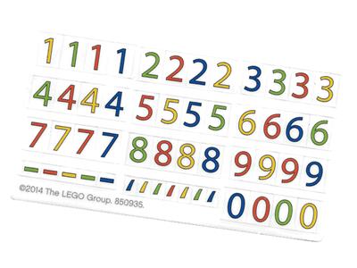 850935 LEGO Classic Minifigure Graduation Set