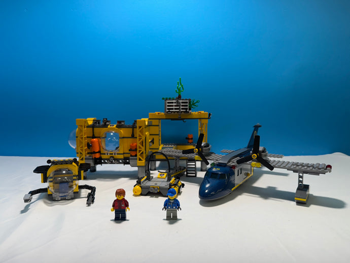 60096 City Deep Sea Explorers Deep Sea Operation Base Used