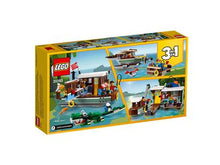 31093 Riverside Houseboat