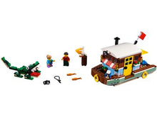31093 Riverside Houseboat