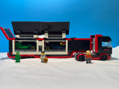 60445 LEGO City Formula 1 F1 Truck with RB20 & AMR24 F1 Cars Used