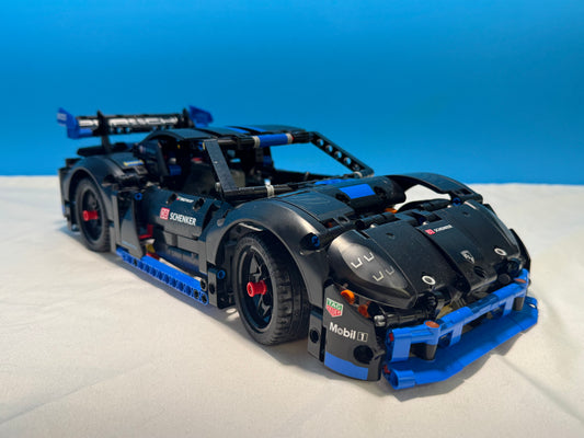 42176 LEGO Porsche GT4 e-Performance Race Car Used