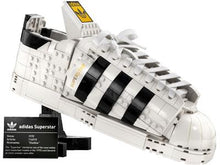 10282 LEGO Adidas Originals Superstar