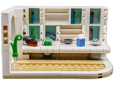 40531 LEGO Lars Family Homestead Kitchen