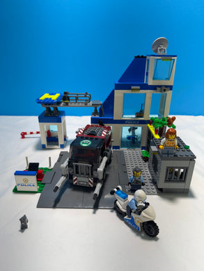 60316 LEGO Police Station Used