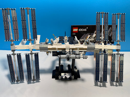 21321 LEGO Ideas NASA International Space Station Used