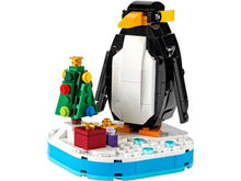 40498 Christmas Penguin
