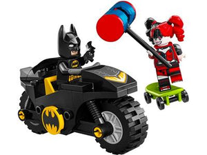 76220 Batman™ versus Harley Quinn™