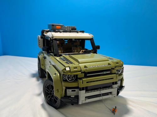 42110 LEGO Land Rover Defender Used